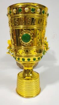 DFB-Pokal Trofeul Cupa Campionilor Trofeul German Cupa Ligii Premiera Ligapokal Trofeul