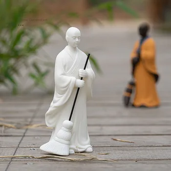 Meditație Zen Stil Chinezesc Din Porțelan Alb Violet Nisip Figura Zdrobitoare Călugăr Camera De Studiu Ornament Decor De Birou De Amenajare A Teritoriului