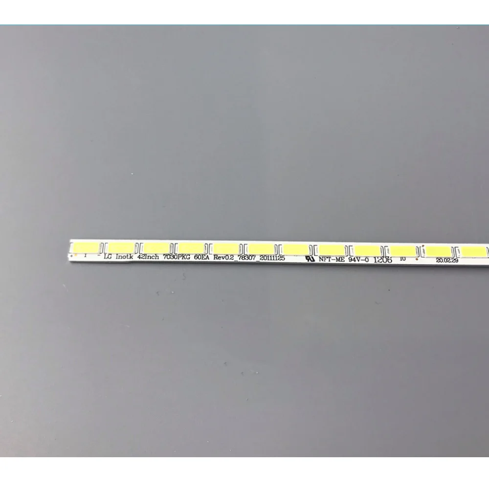 Iluminare LED strip pentru LG 42LS570T T420HVN01.0 74.42T23.001 7030PKG 60EA 42LS5600 42LS560T 42LS570S 42LS575S 1bucată=60LED 525mm 0